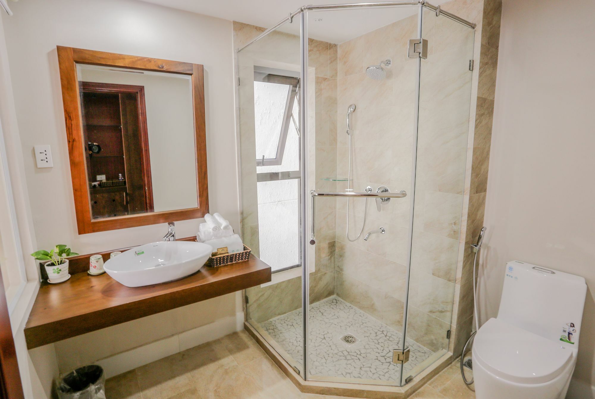 อีโค กรีน บูทิก โฮเต็ล ดานัง Hotel ภายนอก รูปภาพ